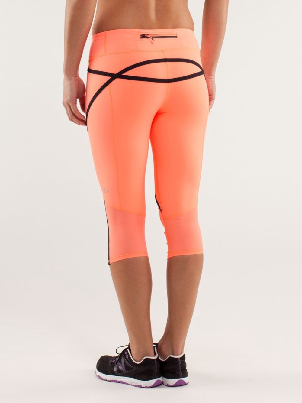Lululemon Neon Pink/Peach Capri Leggings size 4